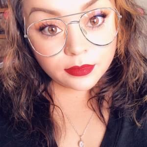 Meet your Posher, Nancy